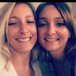 Meet your Posher, Cassandra